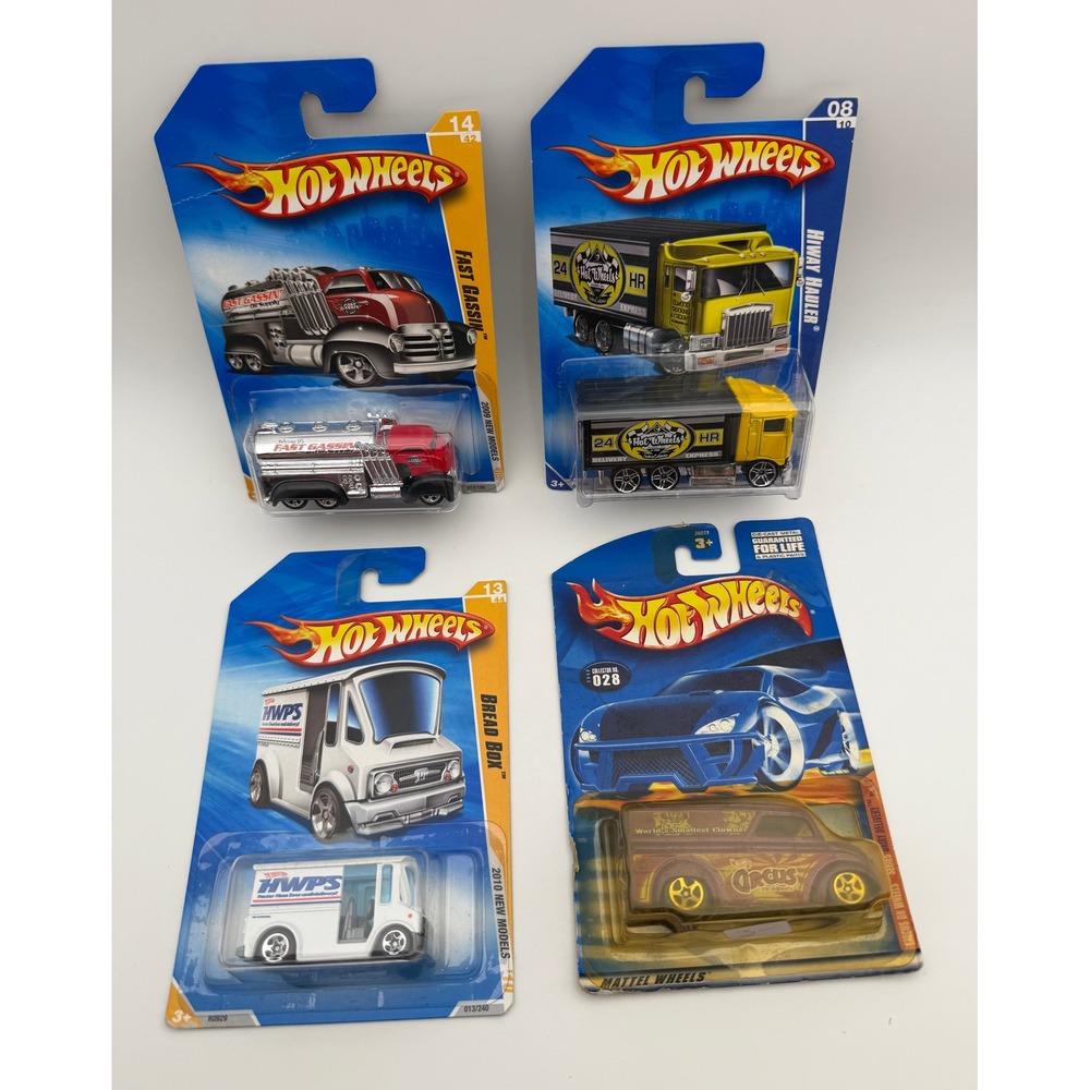 Hot Wheels Lot of 4 Hiway Hauler Fast Gassin Bread Box Circus Dairy Delivery
